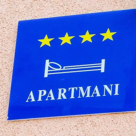 Gudelj Apartment *