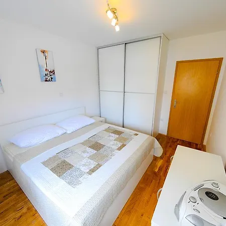 Apartment Gudelj *