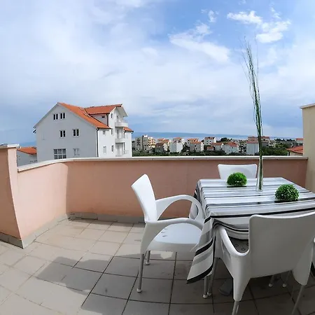 Apartment Gudelj *
