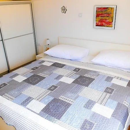 Gudelj Apartment *
