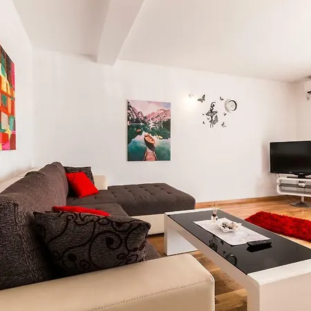Apartment Gudelj *