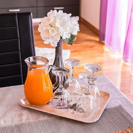 Gudelj Apartment Split